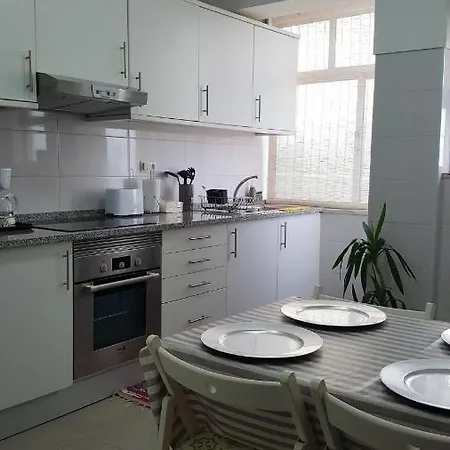 2 Bedrooms With Lake View And Wifi At 4 Km Away From The Beach Apartamento