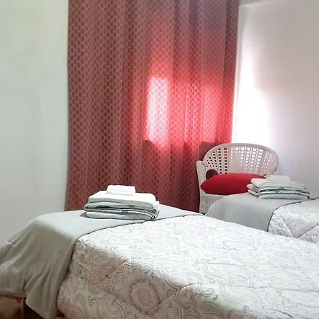 2 Bedrooms With Lake View And Wifi At 4 Km Away From The Beach