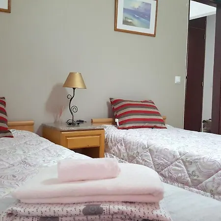 2 Bedrooms With Lake View And Wifi At 4 Km Away From The Beach * Portimão