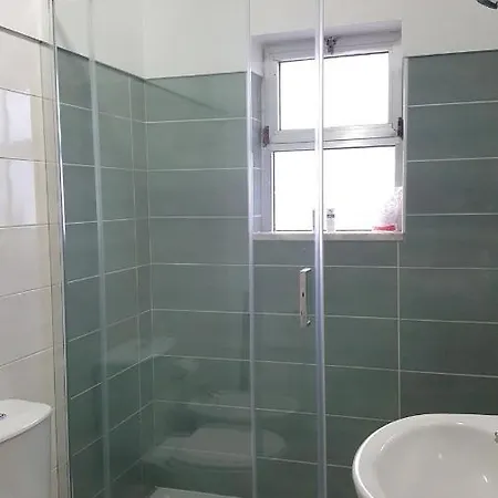 Apartmán 2 Bedrooms With Lake View And Wifi At 4 Km Away From The Beach
